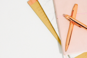 Тетради и ручки